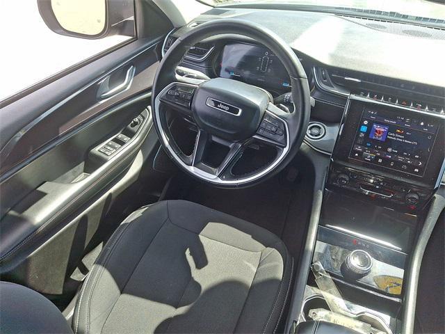 used 2022 Jeep Grand Cherokee L car, priced at $28,900