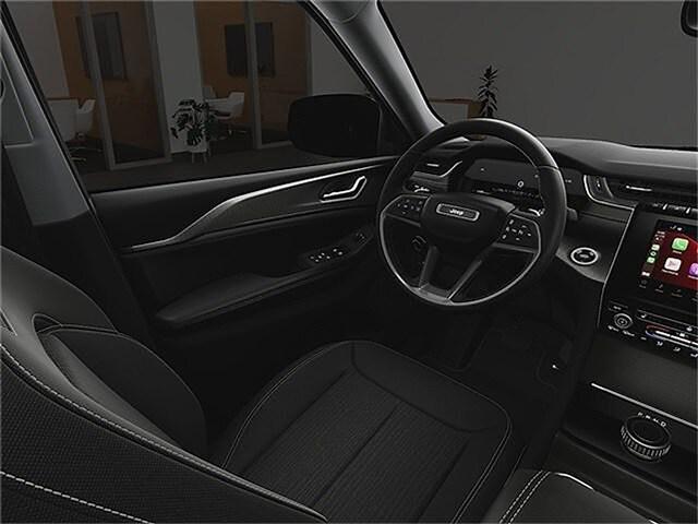 new 2025 Jeep Grand Cherokee car, priced at $44,170