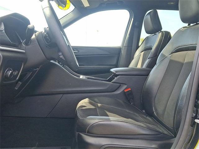 used 2023 Jeep Grand Cherokee car, priced at $36,282