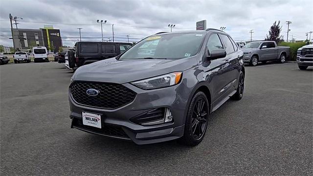 used 2022 Ford Edge car, priced at $25,700