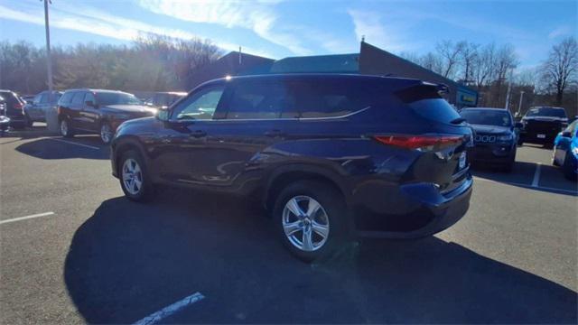 used 2021 Toyota Highlander car, priced at $29,495