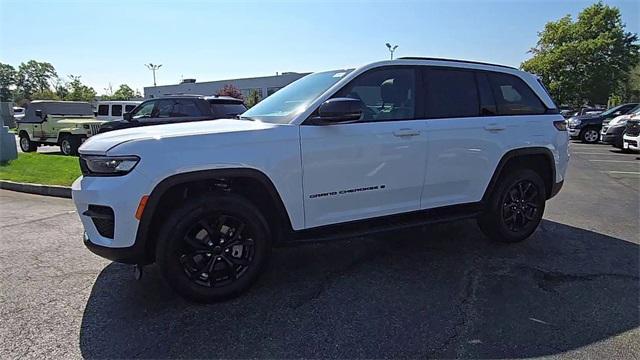 used 2024 Jeep Grand Cherokee car, priced at $37,600
