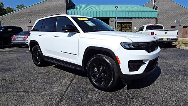 used 2024 Jeep Grand Cherokee car, priced at $37,600