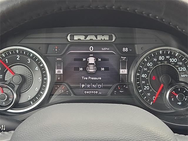 used 2022 Ram 1500 car, priced at $34,634