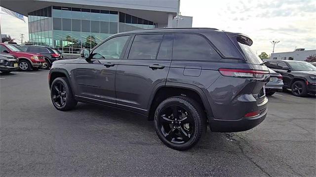 used 2023 Jeep Grand Cherokee car, priced at $37,432