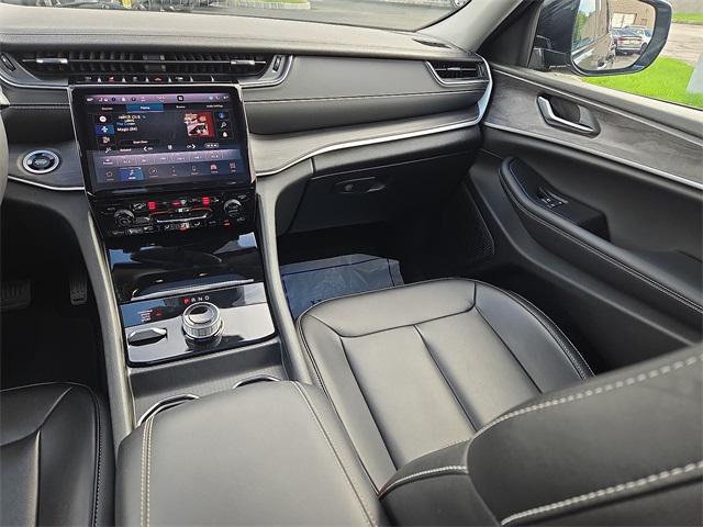 used 2023 Jeep Grand Cherokee car, priced at $37,432