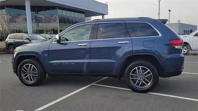 used 2020 Jeep Grand Cherokee car, priced at $27,194