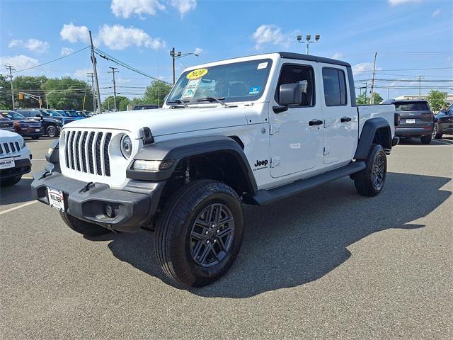 used 2020 Jeep Gladiator car, priced at $30,514