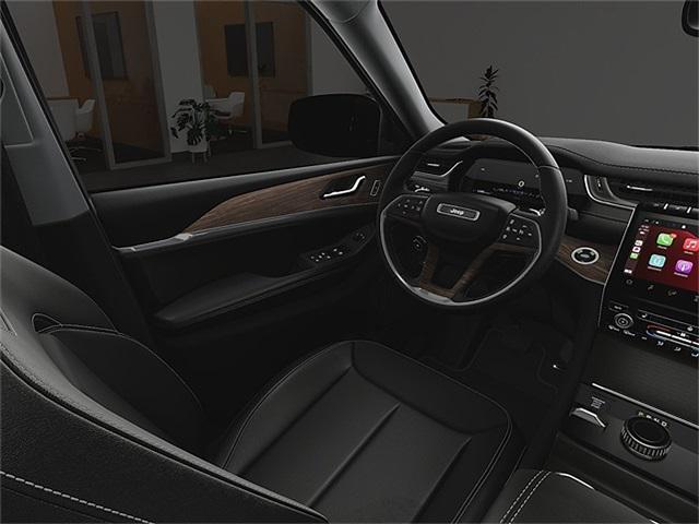 new 2025 Jeep Grand Cherokee car, priced at $50,645