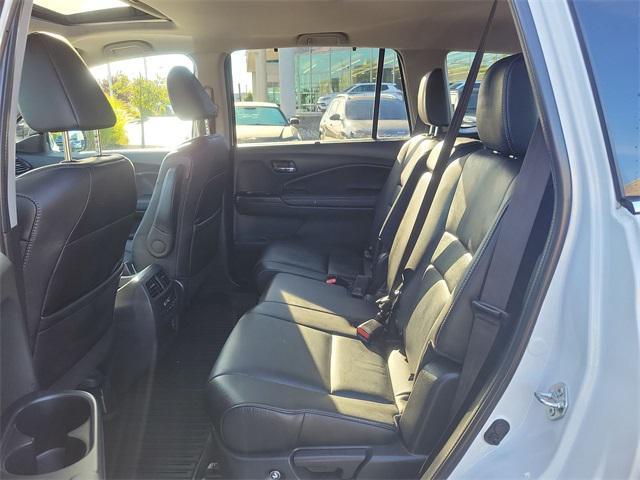 used 2022 Honda Pilot car, priced at $28,600