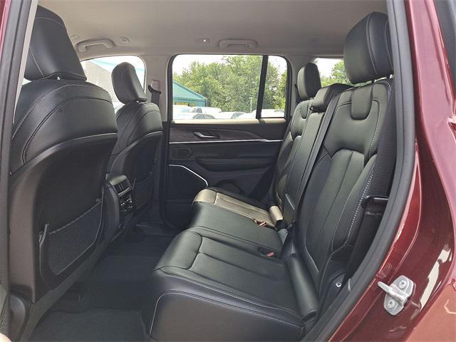 used 2022 Jeep Grand Cherokee car, priced at $33,900