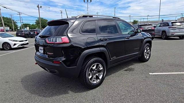 used 2019 Jeep Cherokee car, priced at $19,400