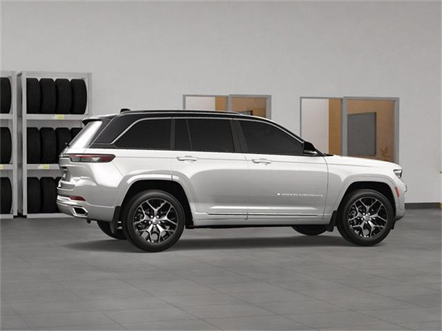 new 2025 Jeep Grand Cherokee car, priced at $69,030