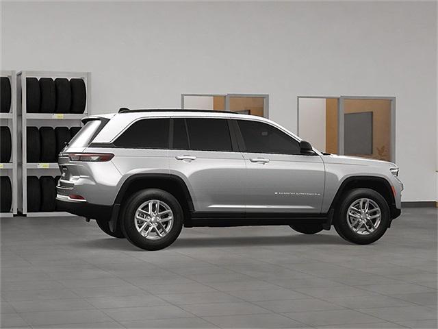 new 2025 Jeep Grand Cherokee car, priced at $44,595