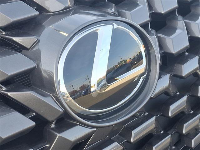used 2022 Lexus GX 460 car, priced at $52,746