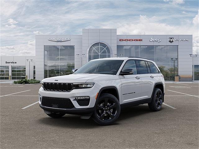 new 2025 Jeep Grand Cherokee car, priced at $50,050