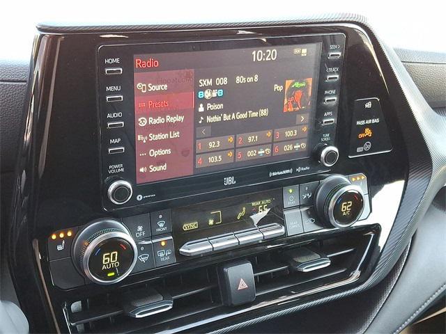 used 2022 Toyota Highlander car, priced at $38,460