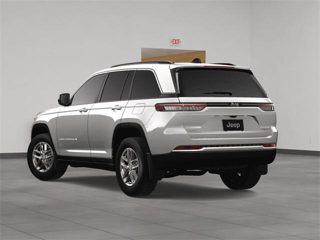 new 2025 Jeep Grand Cherokee car, priced at $43,800