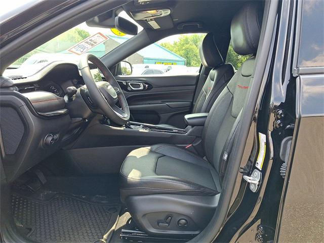 used 2023 Jeep Compass car, priced at $25,640