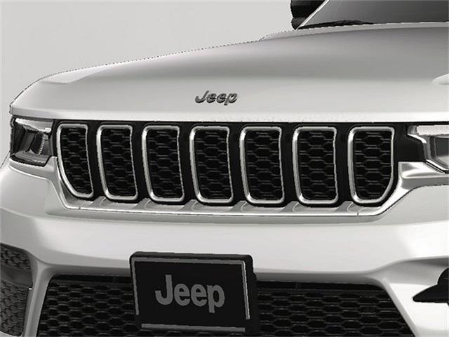 new 2025 Jeep Grand Cherokee car, priced at $43,050