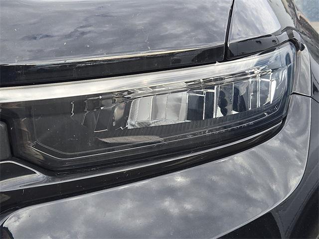 used 2023 Jeep Grand Cherokee car, priced at $32,900