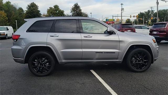 used 2021 Jeep Grand Cherokee car, priced at $28,900