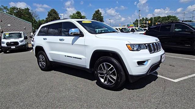 used 2022 Jeep Grand Cherokee car, priced at $29,900
