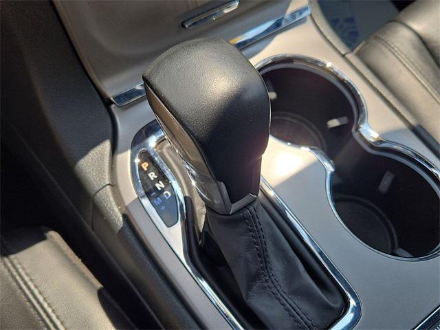 used 2022 Jeep Grand Cherokee car, priced at $29,900