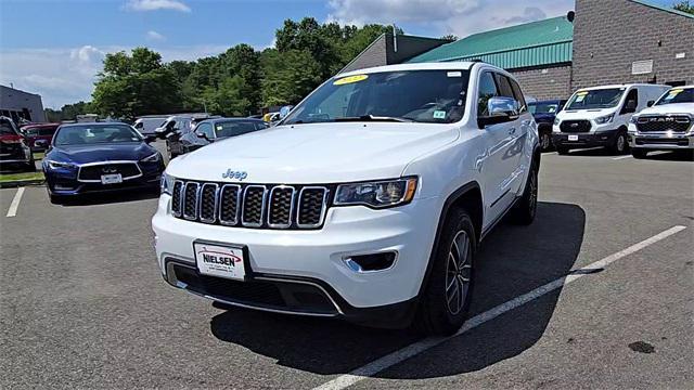used 2022 Jeep Grand Cherokee car, priced at $29,900