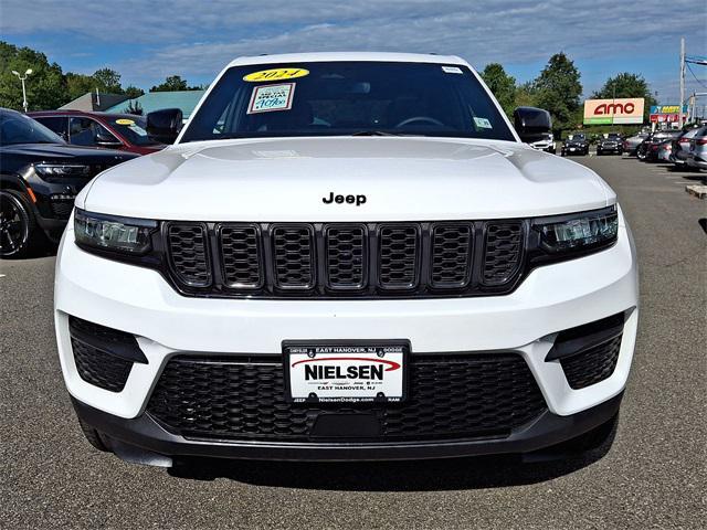 used 2024 Jeep Grand Cherokee car, priced at $39,900