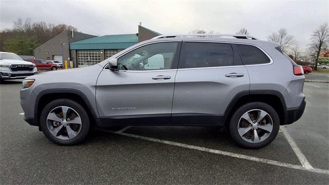 used 2019 Jeep Cherokee car, priced at $17,739