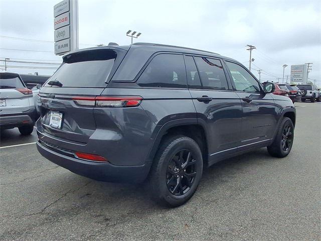 used 2024 Jeep Grand Cherokee car, priced at $37,895