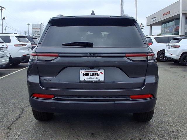 used 2024 Jeep Grand Cherokee car, priced at $37,895