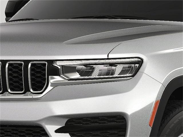 new 2025 Jeep Grand Cherokee car, priced at $43,645