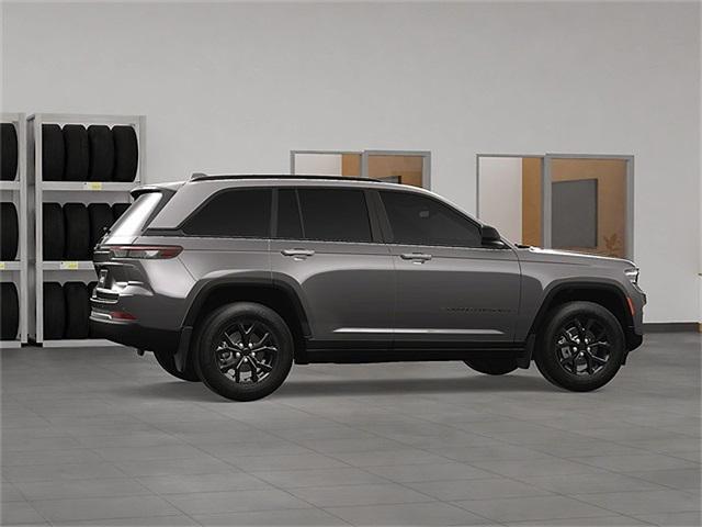 new 2025 Jeep Grand Cherokee car, priced at $47,155