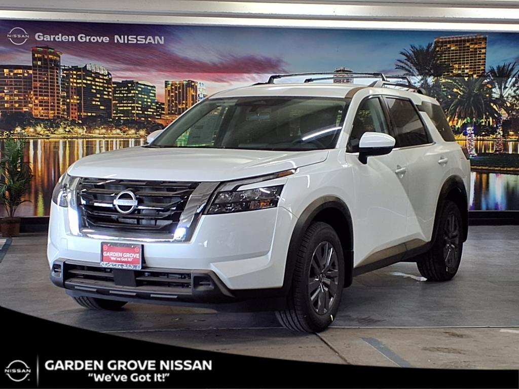 new 2025 Nissan Pathfinder car, priced at $39,918