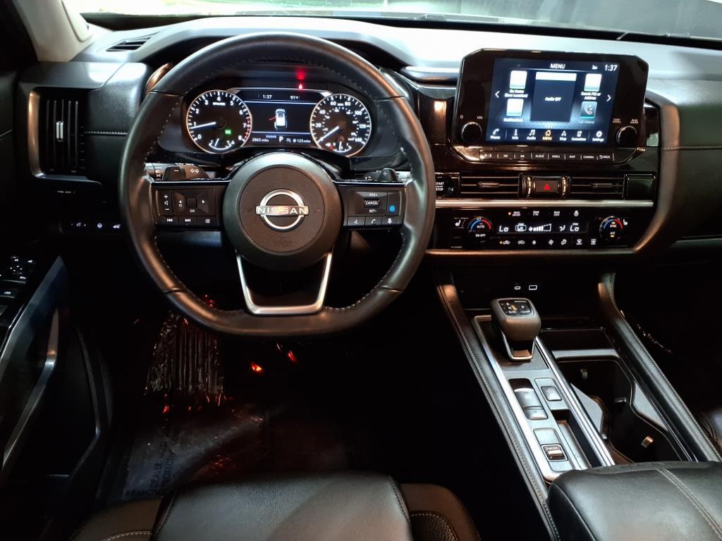 used 2025 Nissan Pathfinder car, priced at $39,999