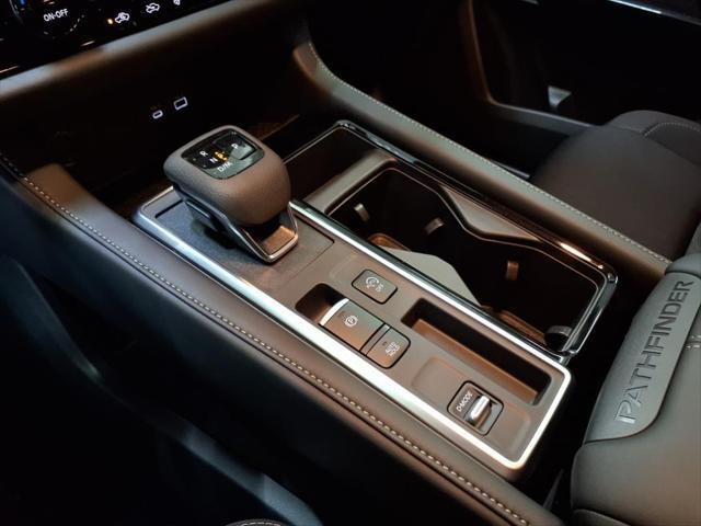 new 2025 Nissan Pathfinder car, priced at $39,405