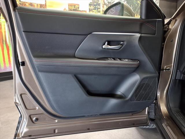 new 2025 Nissan Kicks car, priced at $27,752