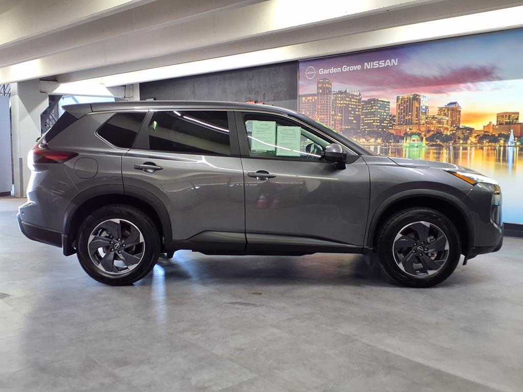 used 2024 Nissan Rogue car, priced at $26,999