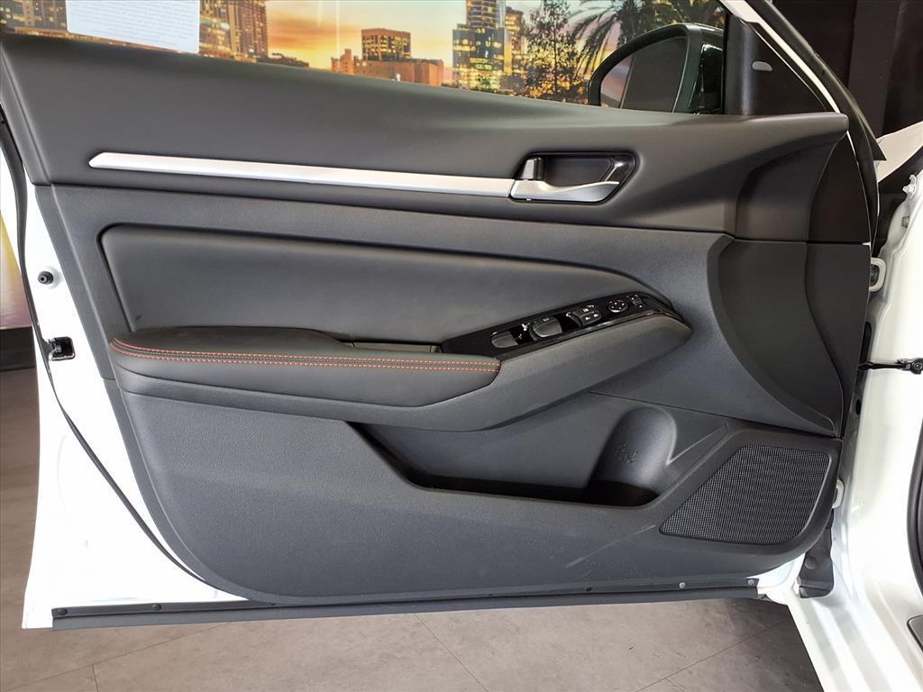 new 2025 Nissan Altima car, priced at $29,165