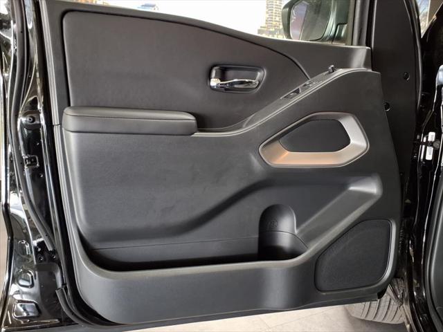 new 2025 Nissan Frontier car, priced at $31,615