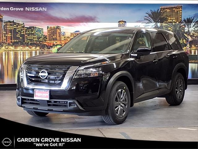 new 2025 Nissan Pathfinder car, priced at $36,300
