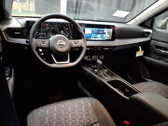 new 2025 Nissan Kicks car, priced at $25,181