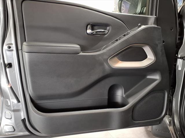 new 2025 Nissan Frontier car, priced at $36,280
