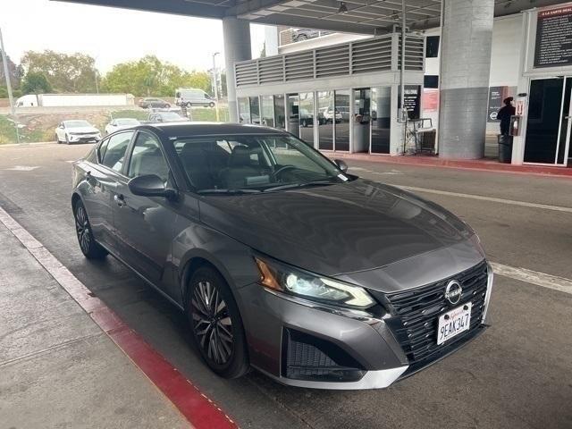 used 2023 Nissan Altima car, priced at $19,999