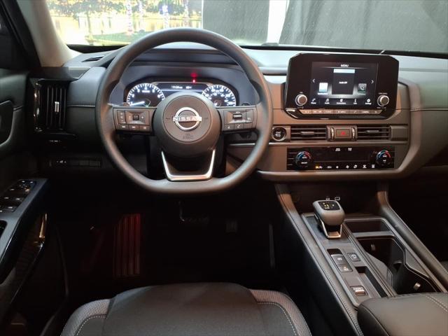 new 2025 Nissan Pathfinder car, priced at $36,300