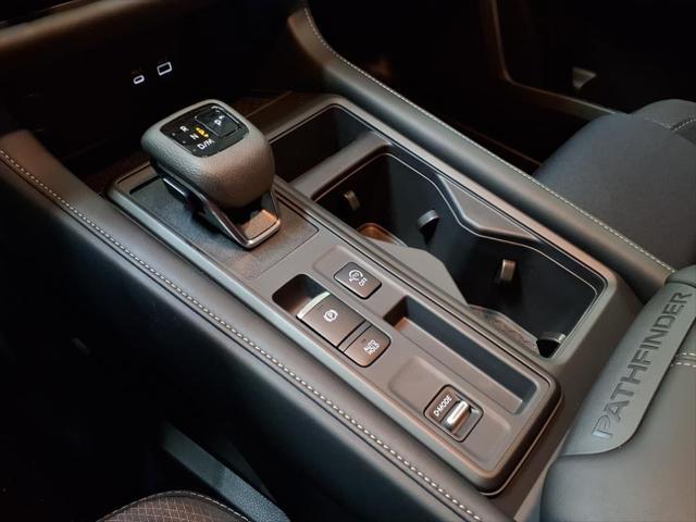 new 2025 Nissan Pathfinder car, priced at $36,300