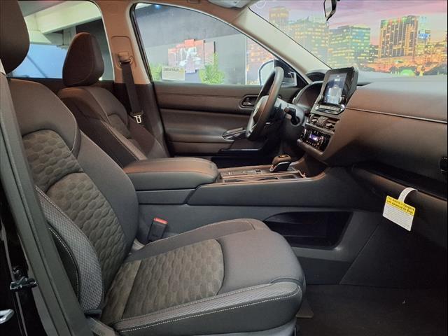 new 2025 Nissan Pathfinder car, priced at $36,353