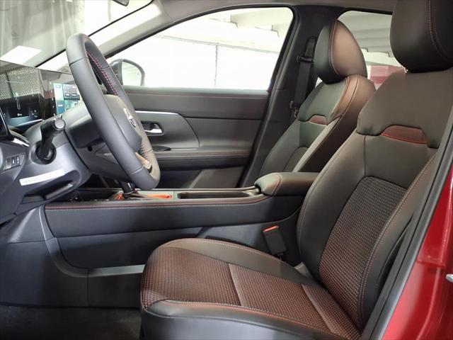 new 2025 Nissan Kicks car, priced at $27,926